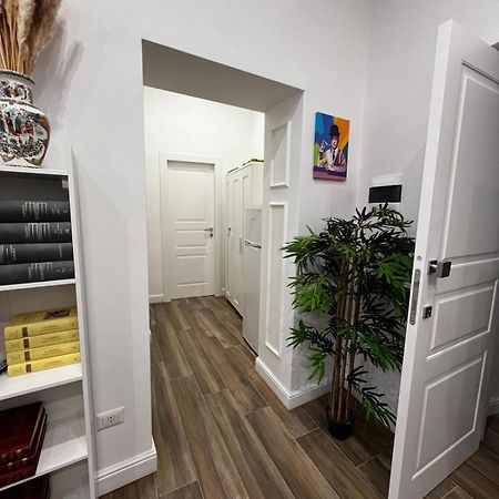 Appartamento Mama Mia House Napoli Esterno foto