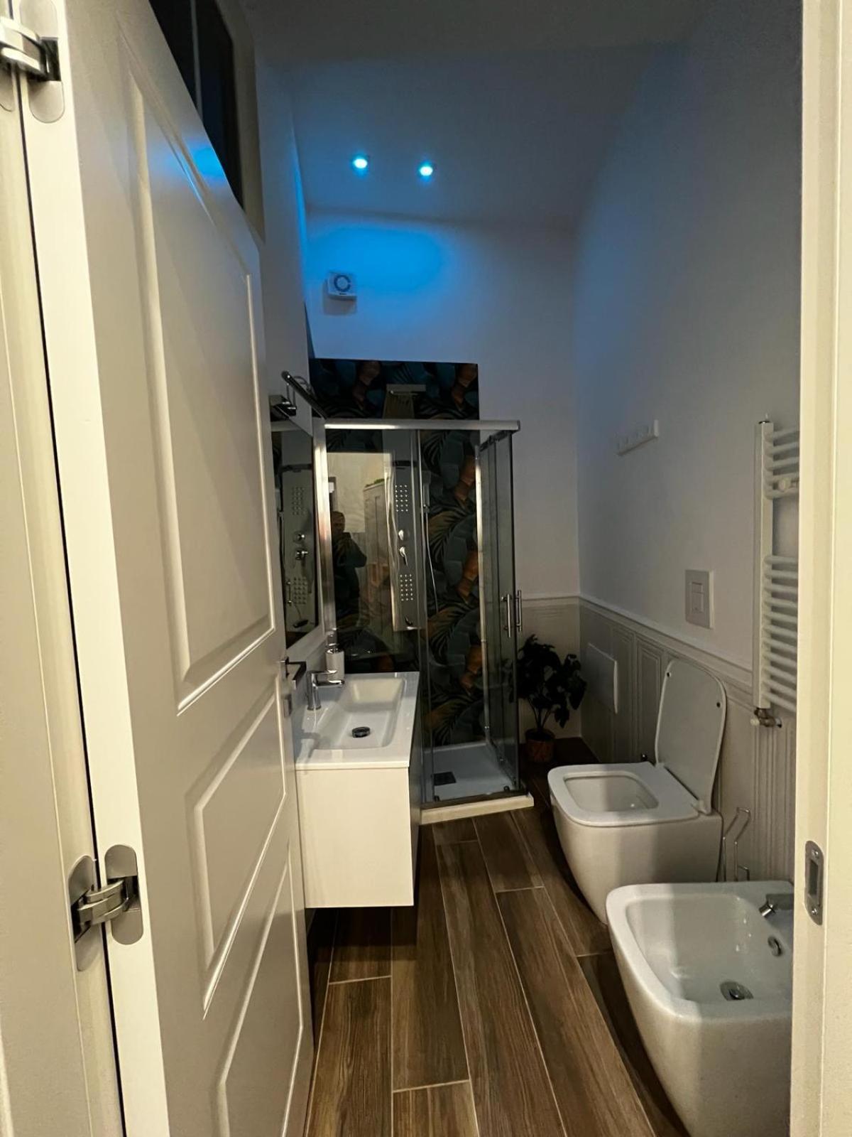 Appartamento Mama Mia House Napoli Esterno foto