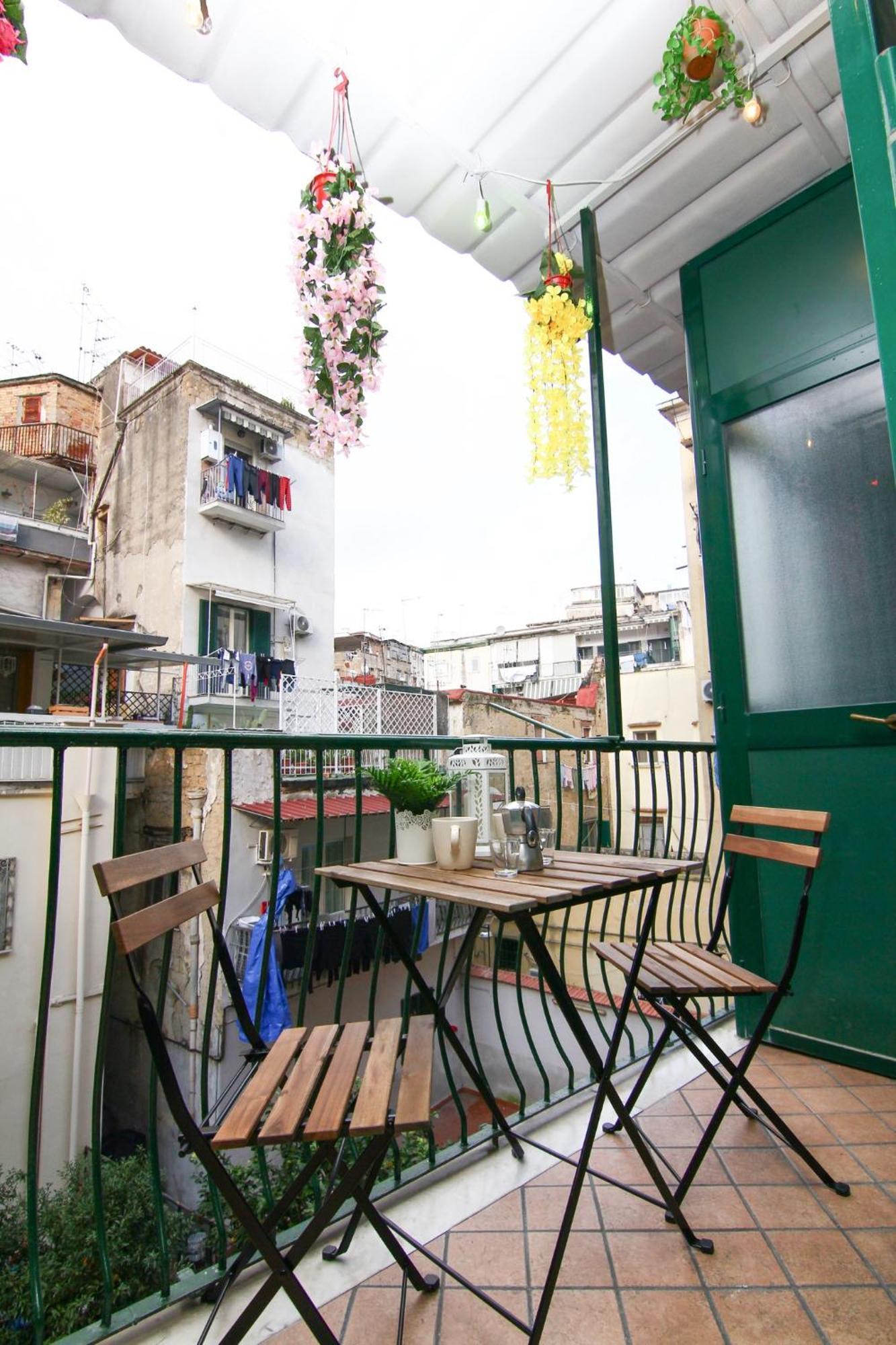 Appartamento Mama Mia House Napoli Esterno foto