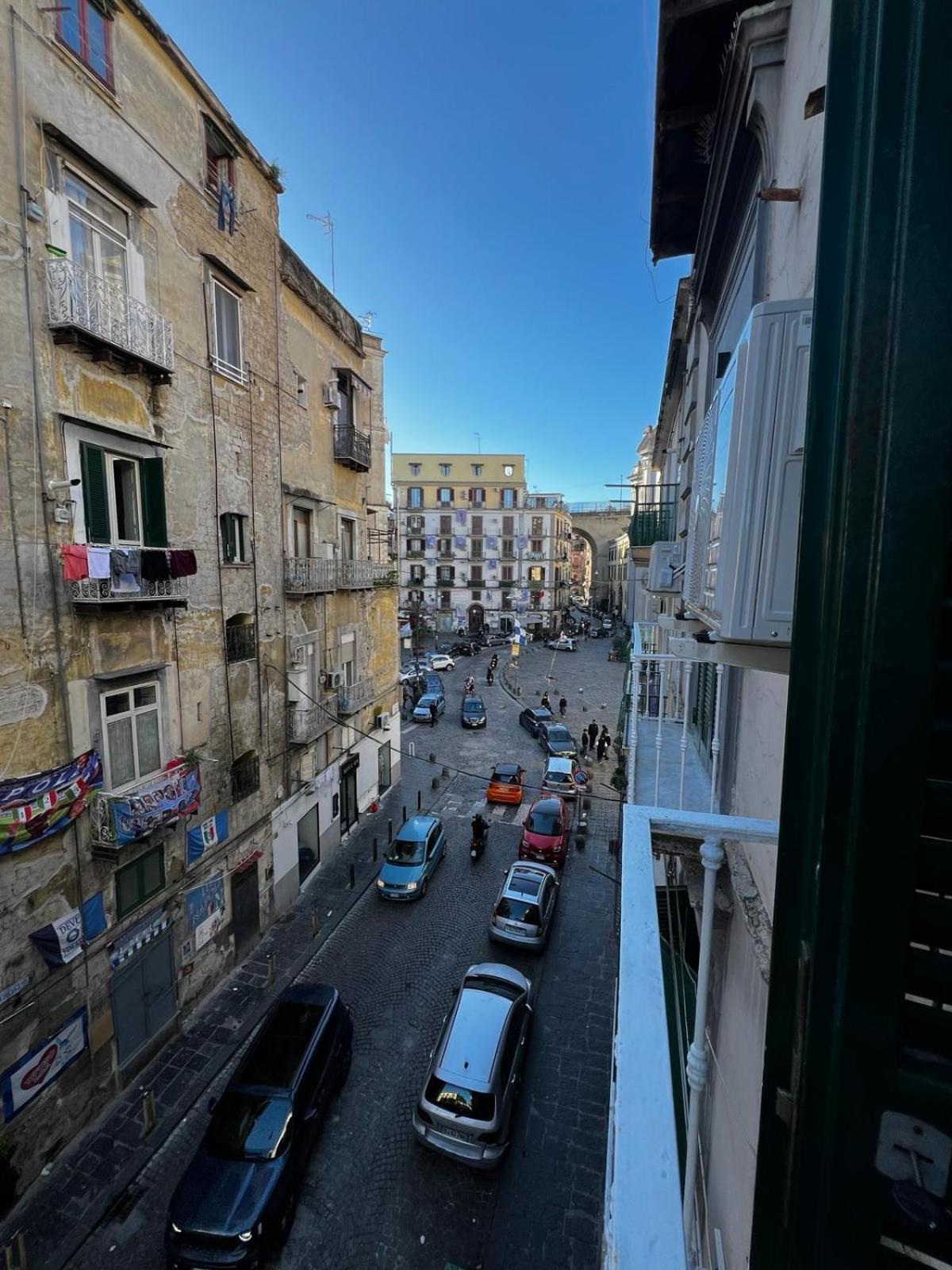 Appartamento Mama Mia House Napoli Esterno foto