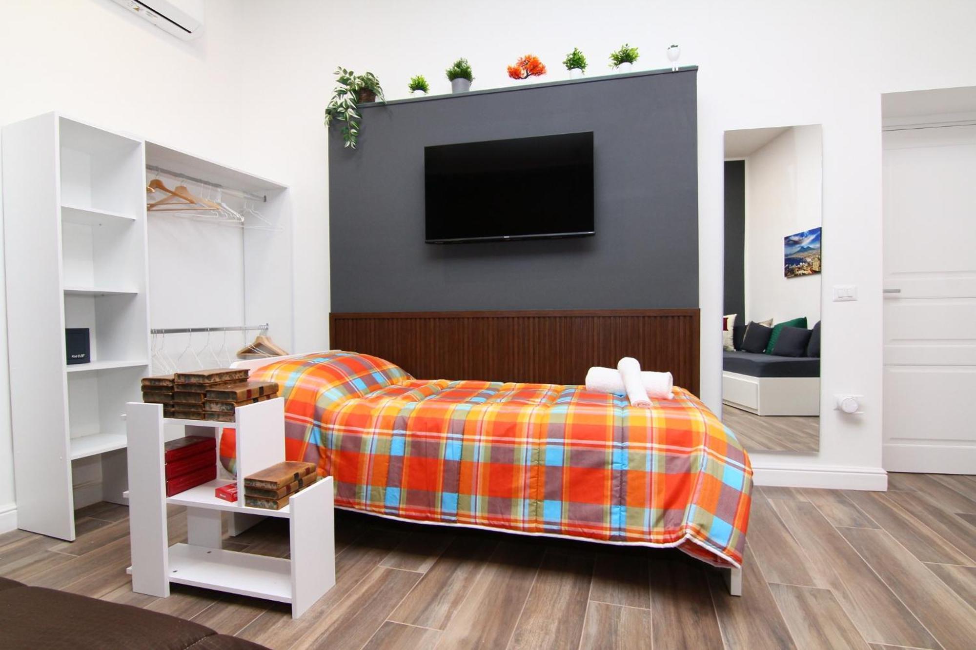 Appartamento Mama Mia House Napoli Esterno foto